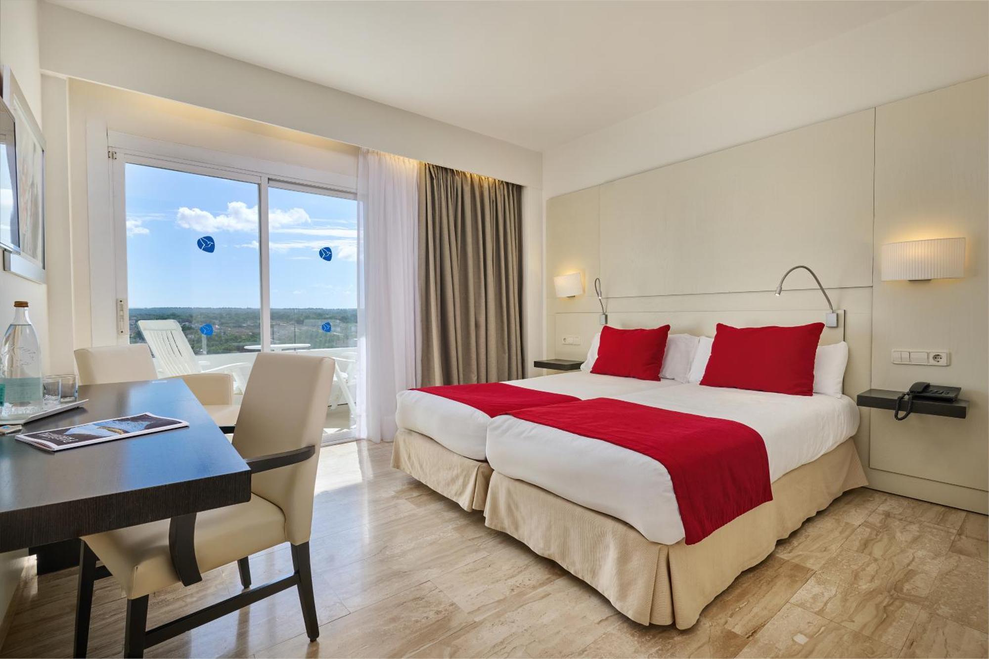 Grupotel Taurus Park Плая де Палма Екстериор снимка