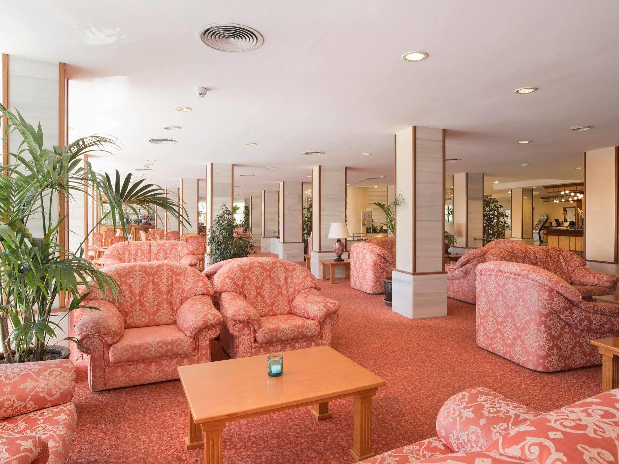 Grupotel Taurus Park Плая де Палма Екстериор снимка